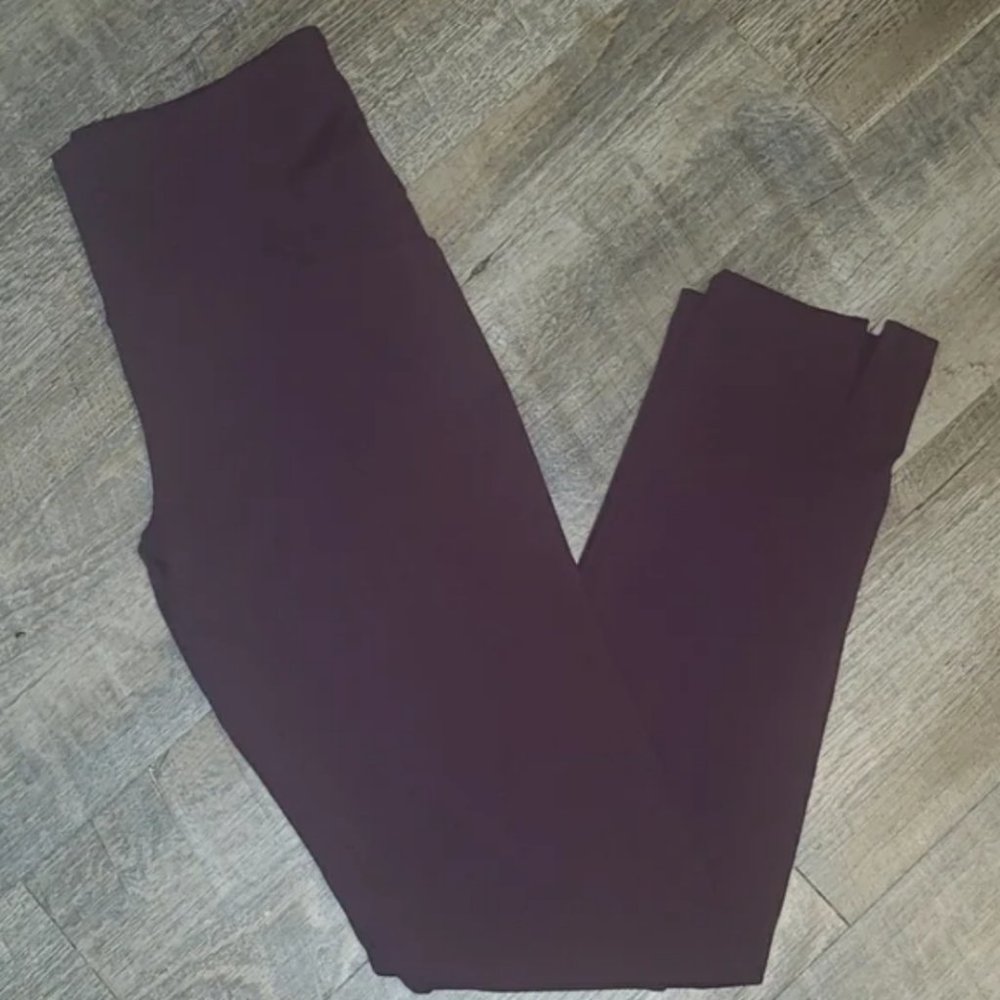 Athleta maroon leggings